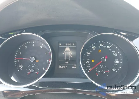 2017 Volkswagen Jetta 1.8T Sport z USA, uszkodzony, nr VIN 3VWD17AJ8HM313527